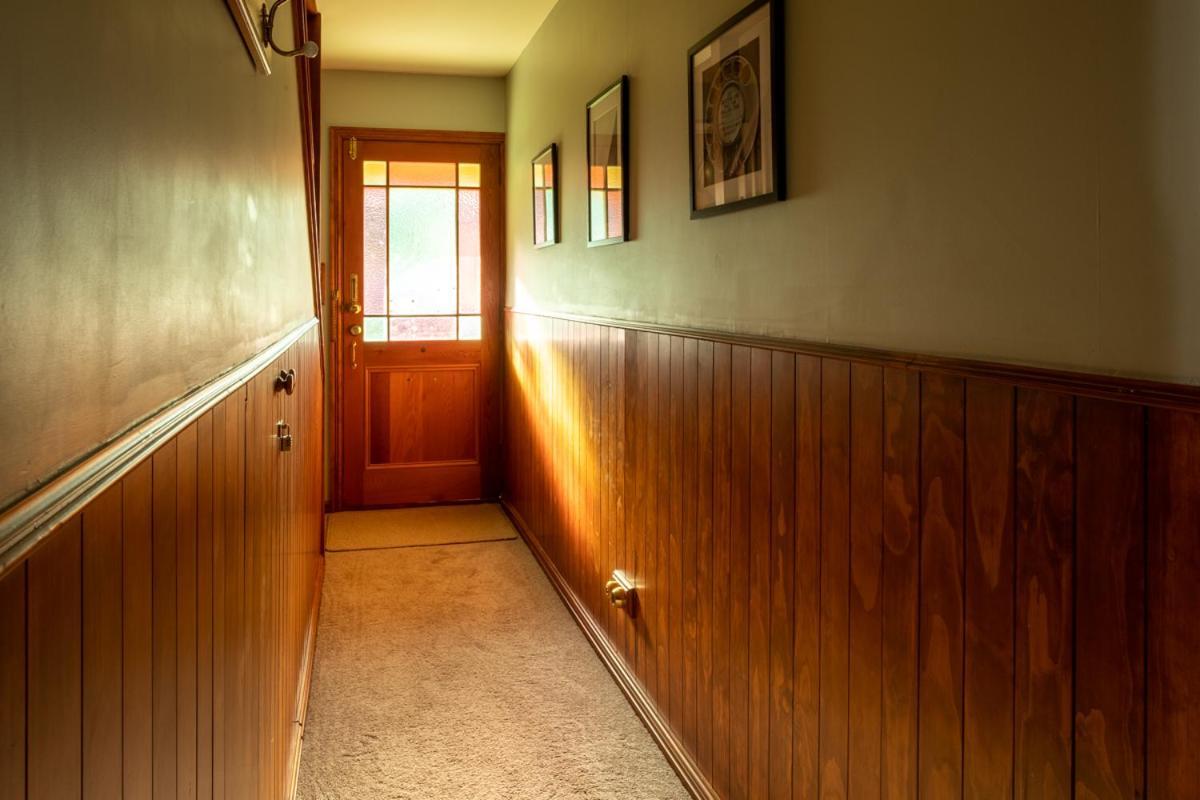 37 St James Avenue Ханмер Спрингс Екстериор снимка